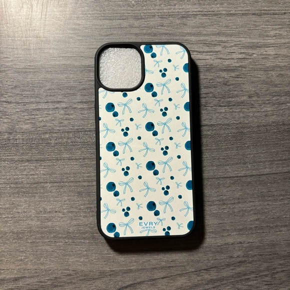 🫐EVRY Jewels blueberries and bows IPhone 13 case - Picture 1 of 2